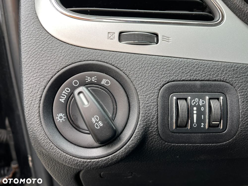 Fiat Freemont 2.0 Multijet Urban - 27