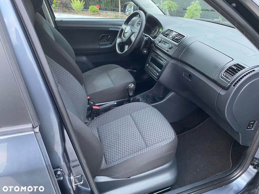 Skoda Fabia 1.2 TSI Active - 11