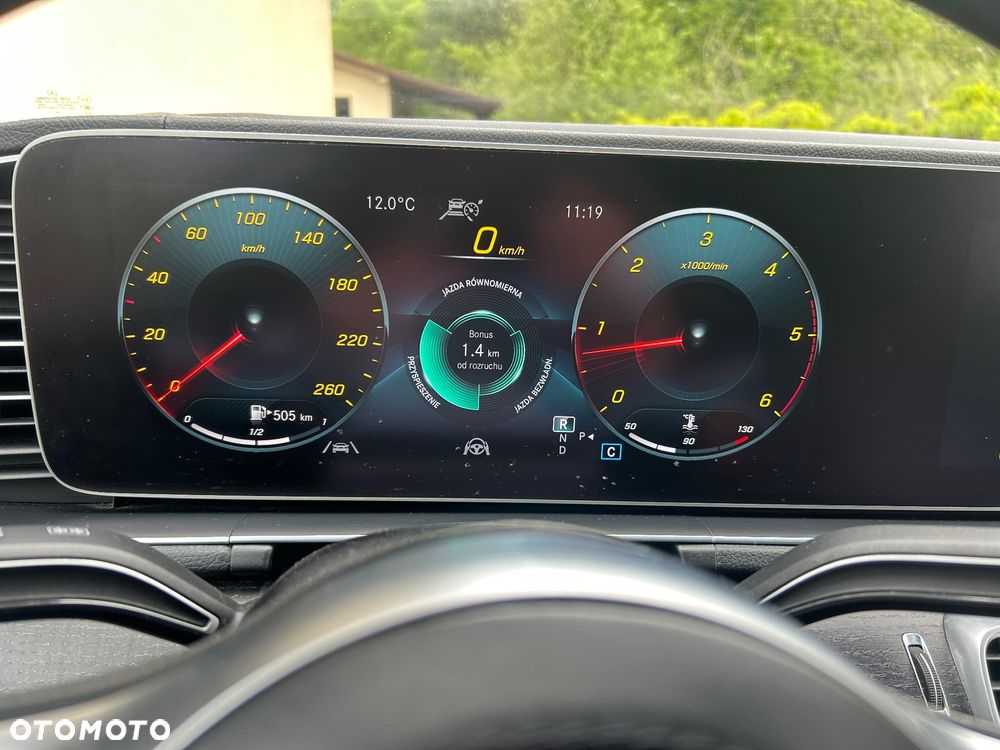 Mercedes-Benz GLS - 30