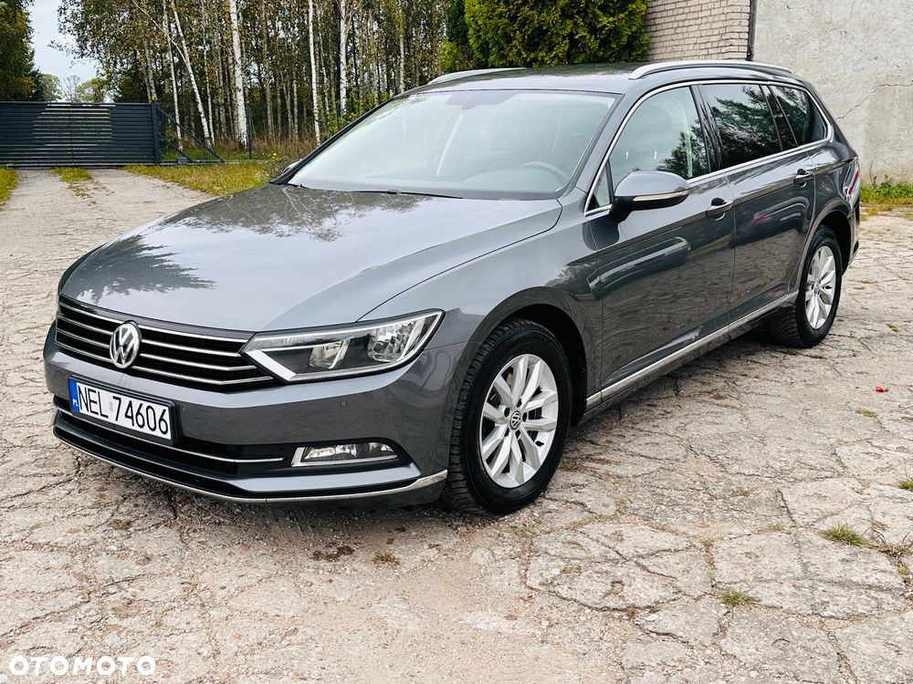 Volkswagen Passat - 2