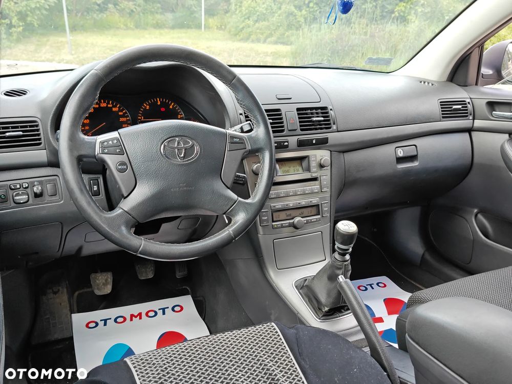 Toyota Avensis 2.2 D-4D X Premium - 6