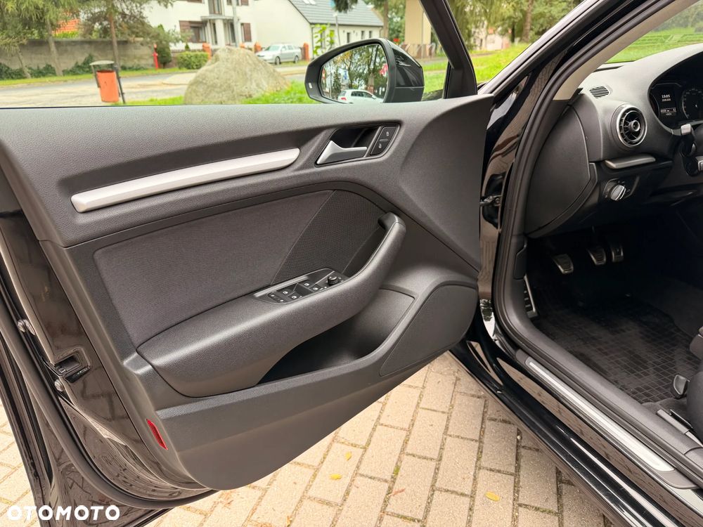 Audi A3 Sportback - 9