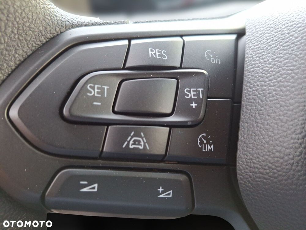 Volkswagen Transporter Furgon 2.0 TDI 150 KM manual - 21
