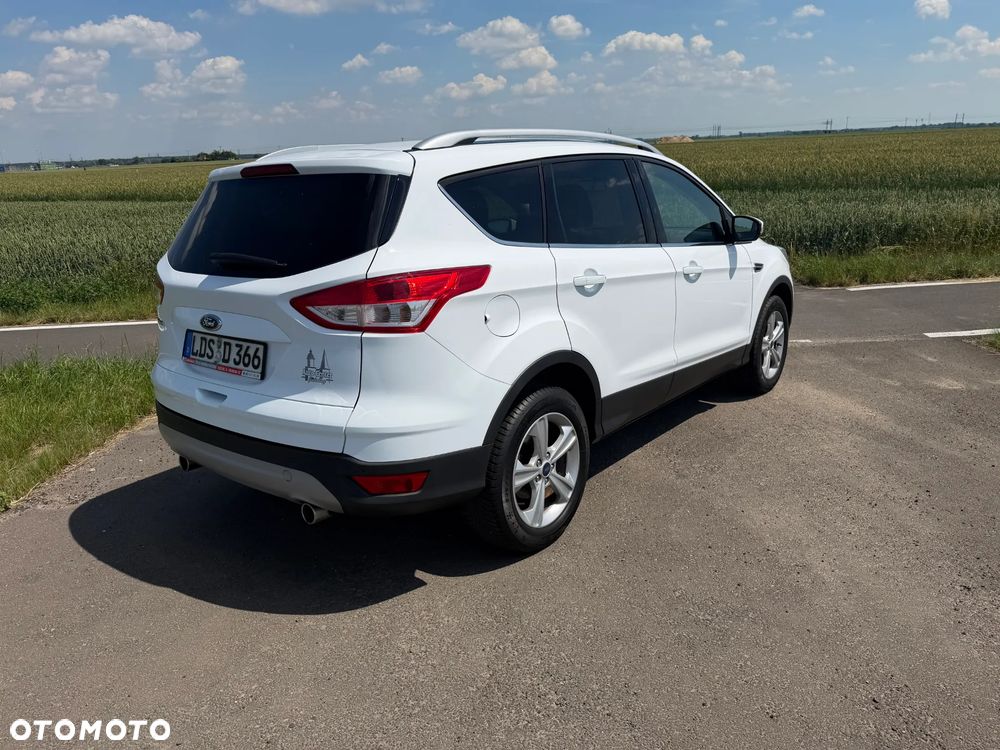 Ford Kuga - 5