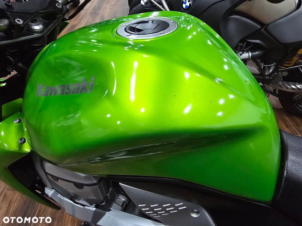 Kawasaki Z - 21