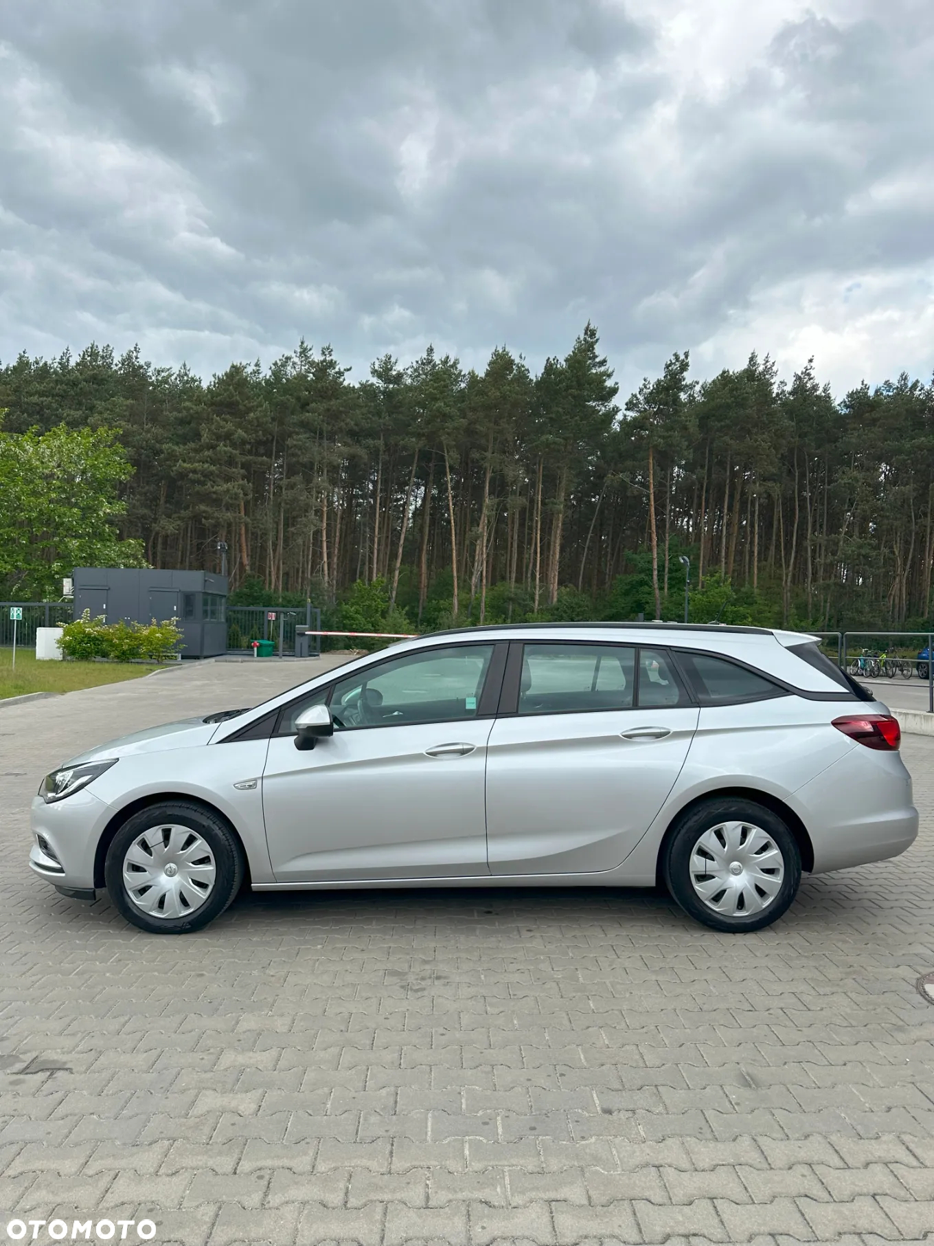 Opel Astra V 1.6 CDTI Enjoy S&S - 9