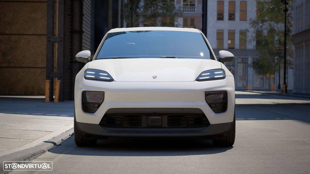 Porsche Macan Electric 4 - 5