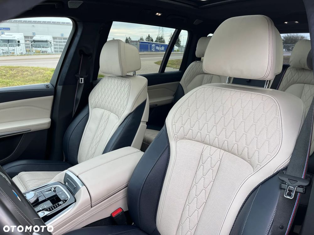 BMW X7 2020