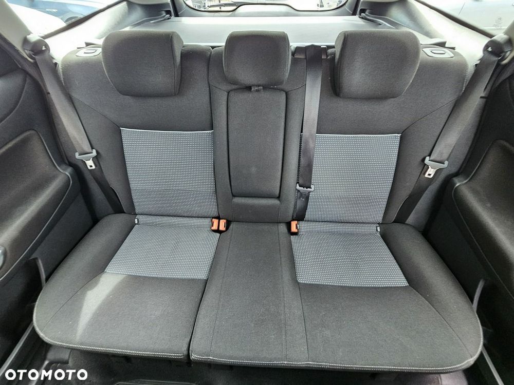 Ford Mondeo 2.0 TDCi Gold X - 15