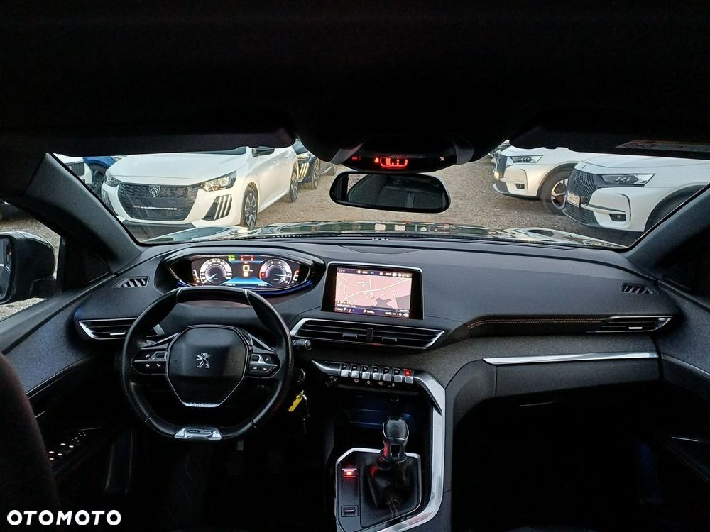 Peugeot 3008 - 25