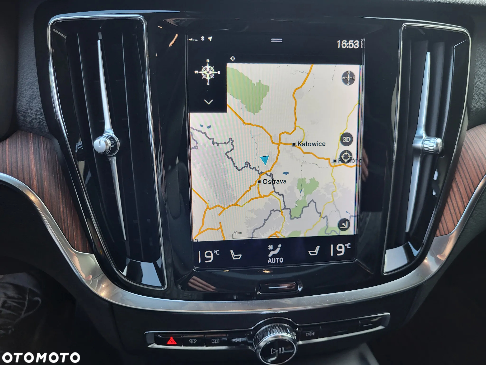 Volvo S60 T5 AWD Momentum Pro - 5