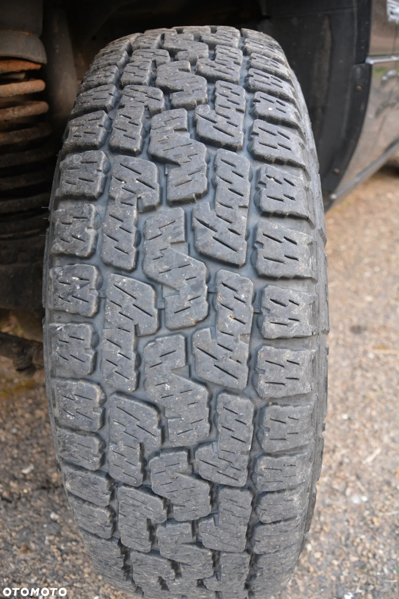 Jeep Grand Cherokee - 24