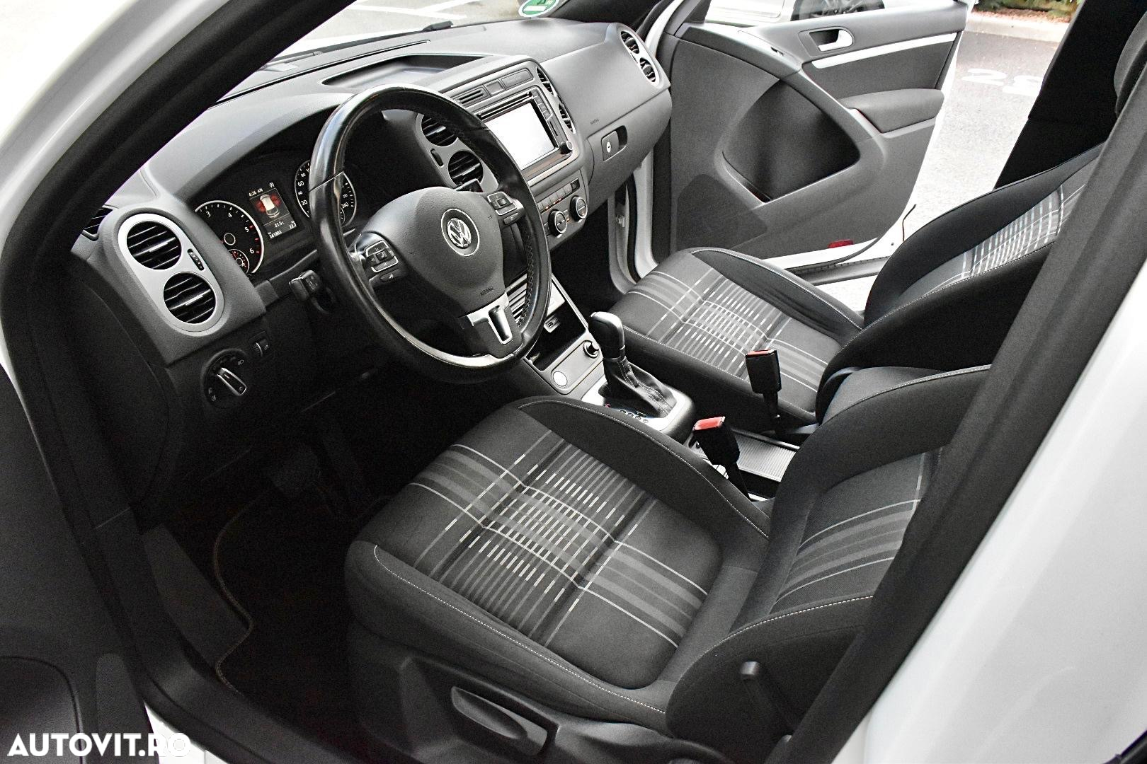 Volkswagen Tiguan 2.0 TDI SCR 4MOTION BlueMotion Technology DSG Lounge Sport & Style - 13