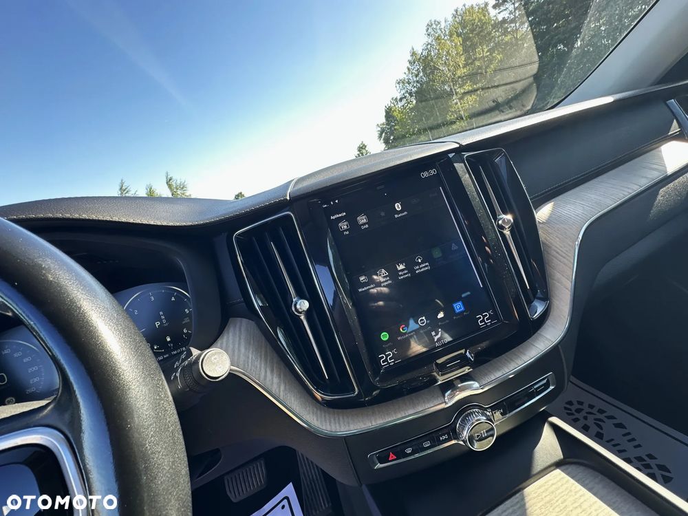 Volvo XC 60 B4 D AWD Geartronic Inscription - 26