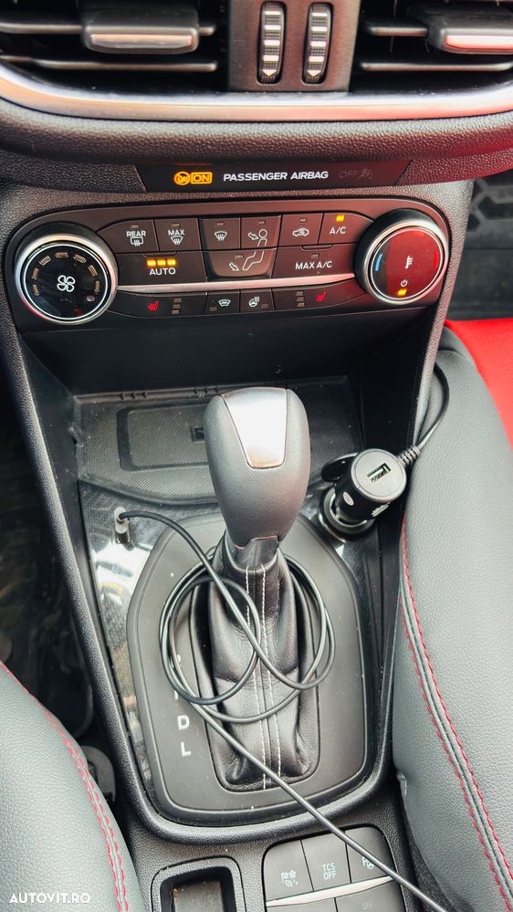 Ford Fiesta 1.0 EcoBoost 7DCT mHEV Active - 7