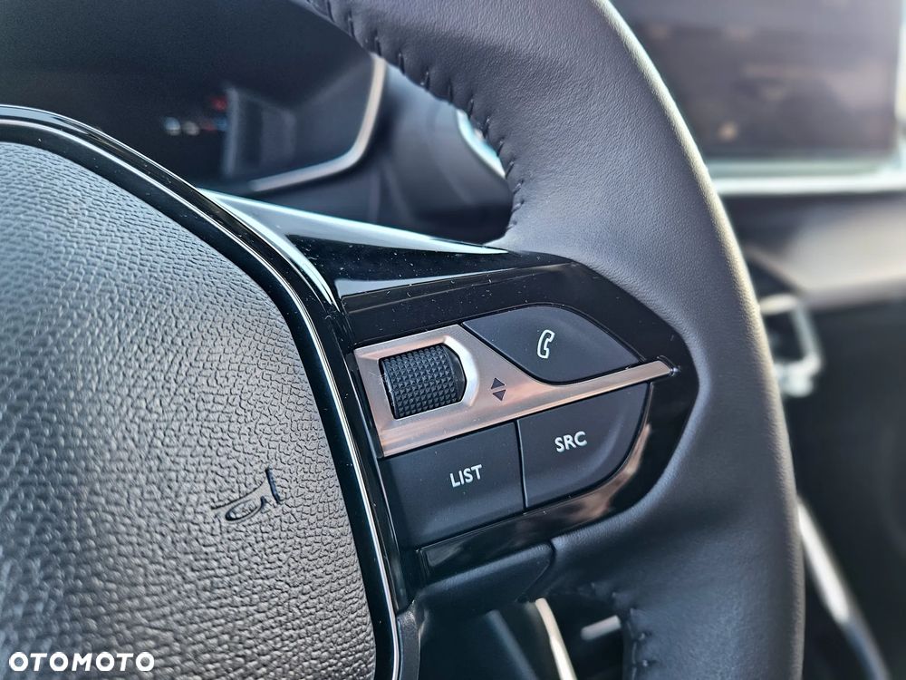 Peugeot 208 1.2 PureTech Allure S&S - 24