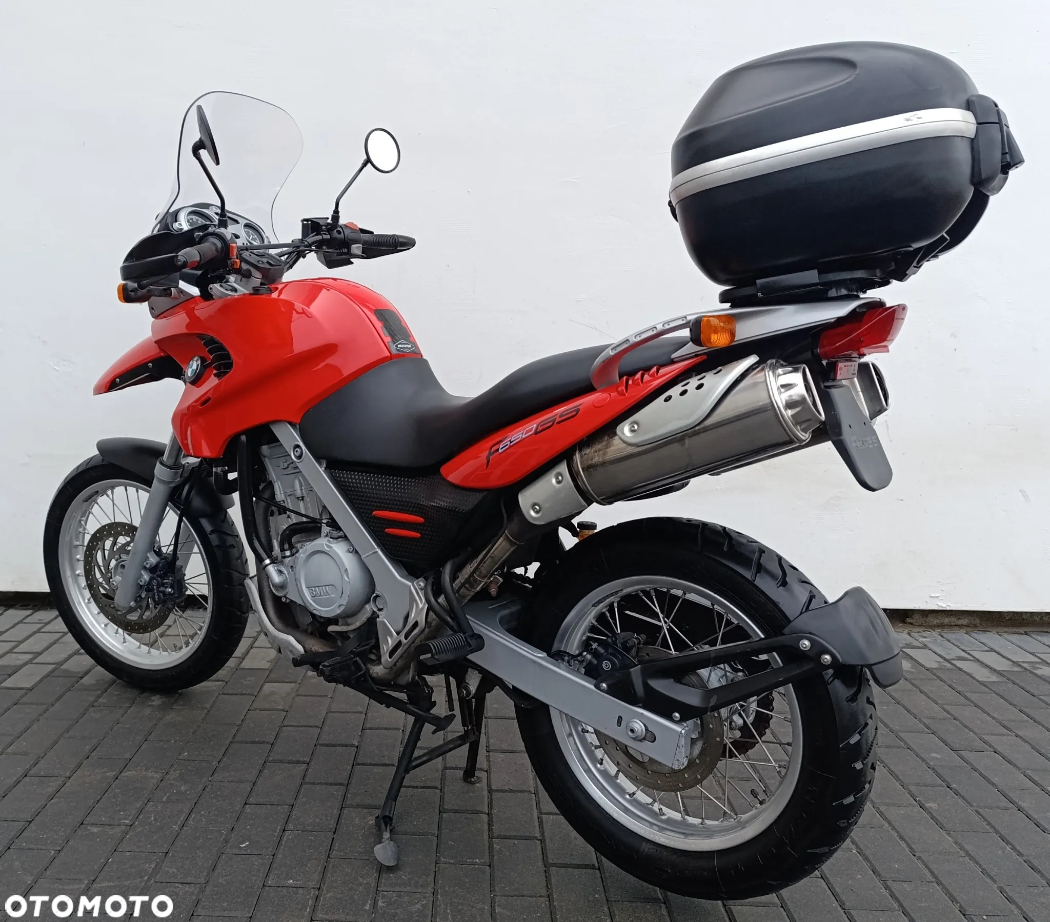 BMW F