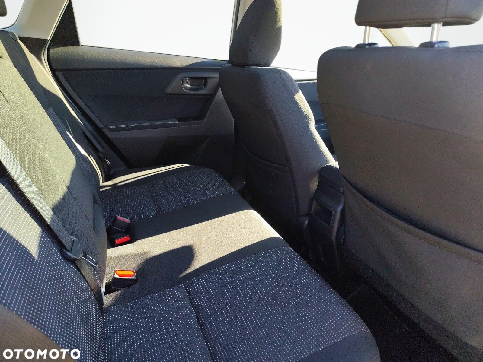 Toyota Auris - 17