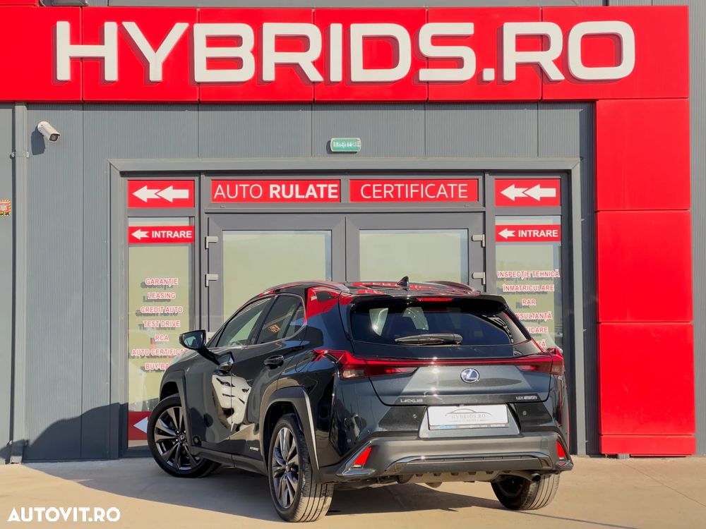 Lexus UX 250h F SPORT - 6
