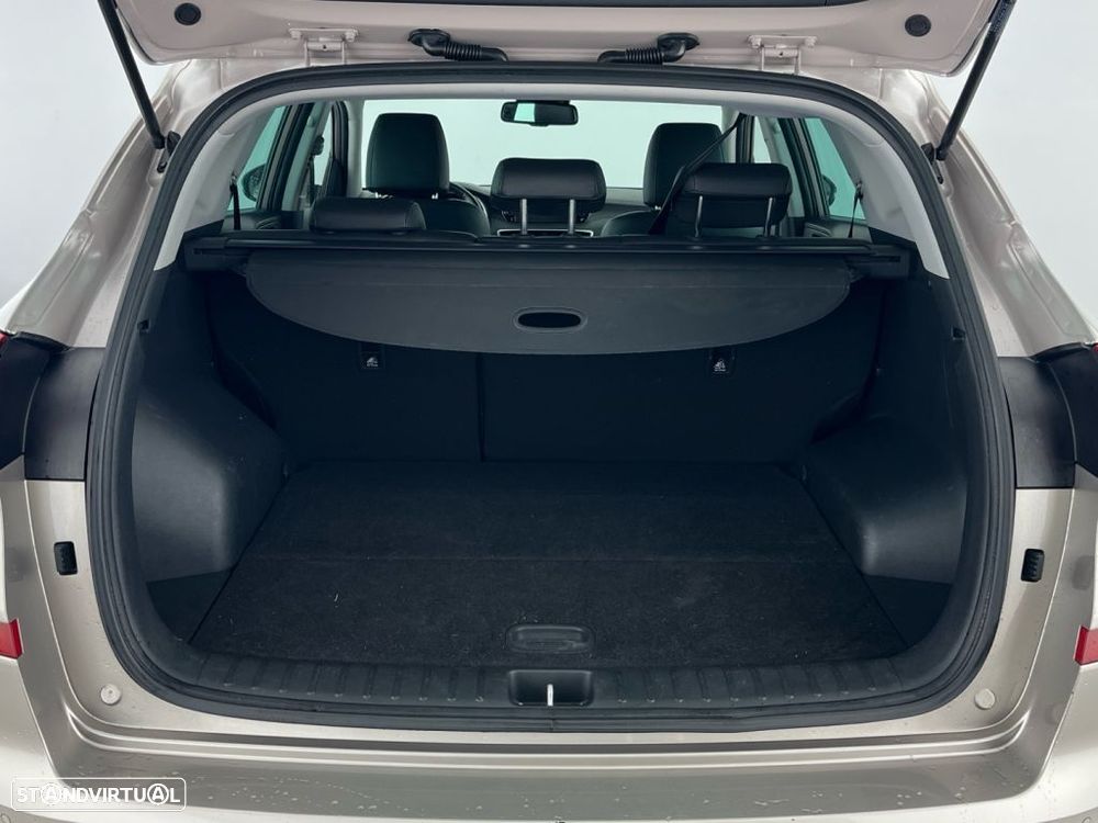 Hyundai Tucson 1.6 CRDi Premium +P.Pe+P.Style Plus DCT - 13