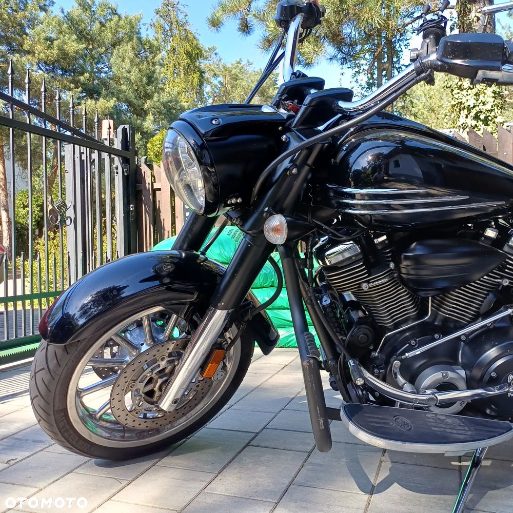 Yamaha XVS - 6