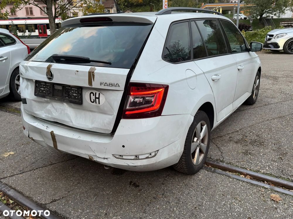 Skoda Fabia 2019 photo 4