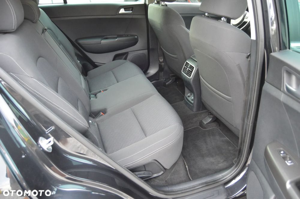 Kia Sportage 1.6 GDI L Business Line Plus 2WD - 6
