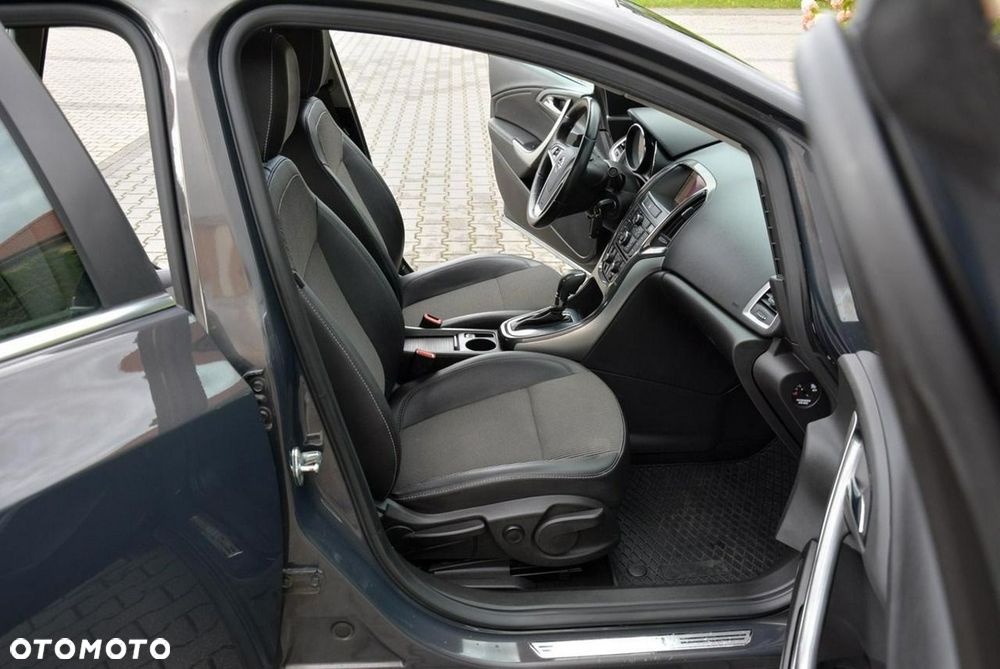 Opel Astra 2013