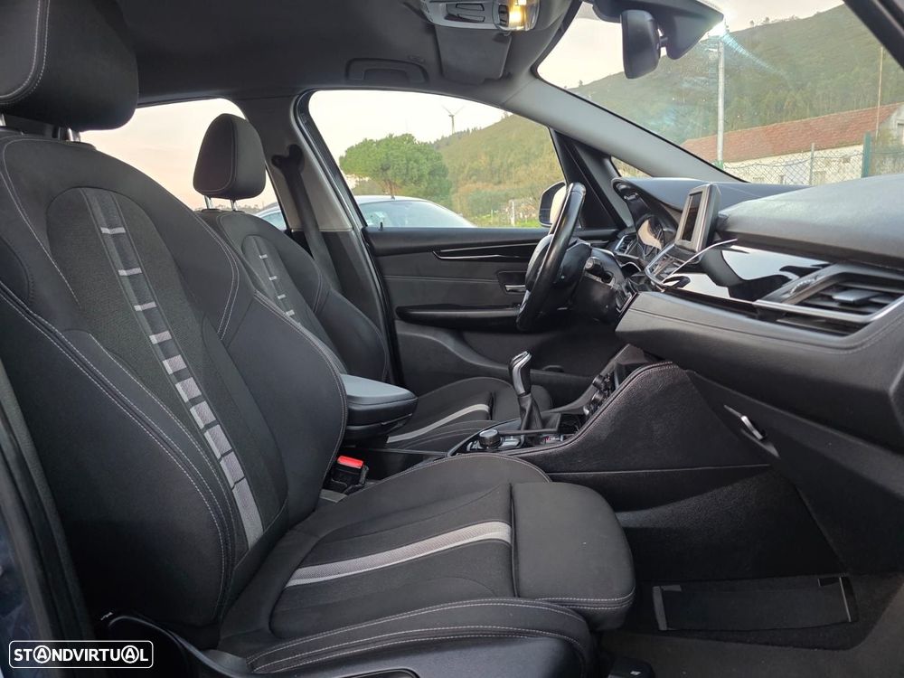 BMW 216 Active Tourer d Line Sport - 14