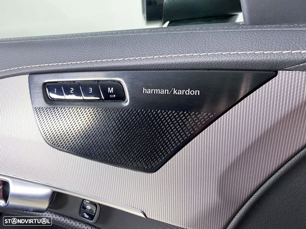 Volvo XC 90 2.0 T8 PHEV R-Design AWD — fotografia 12