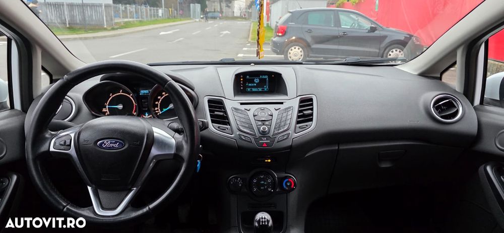 Ford Fiesta 1.5 TDCi DPF Trend - 7