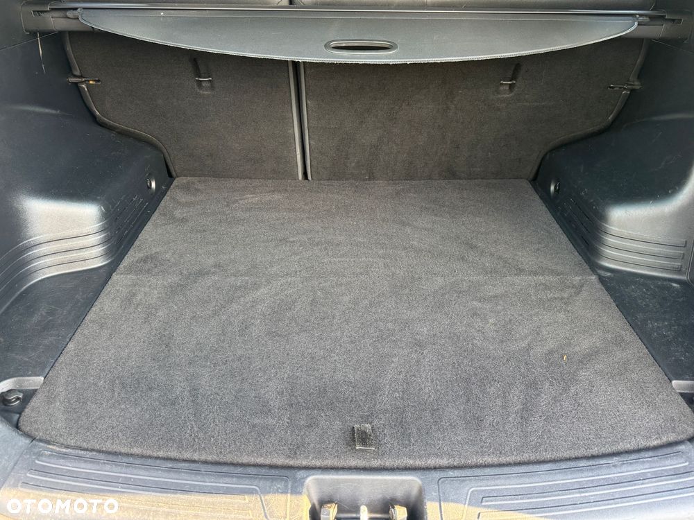 Hyundai ix35 1.6 2WD blue Style - 20