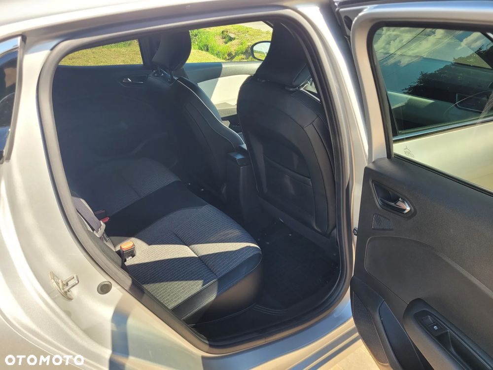 Renault Clio 1.0 TCe Techno - 15