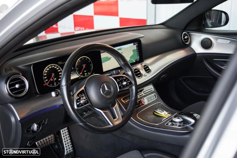 Mercedes-Benz E 300 de Avantgarde - 28