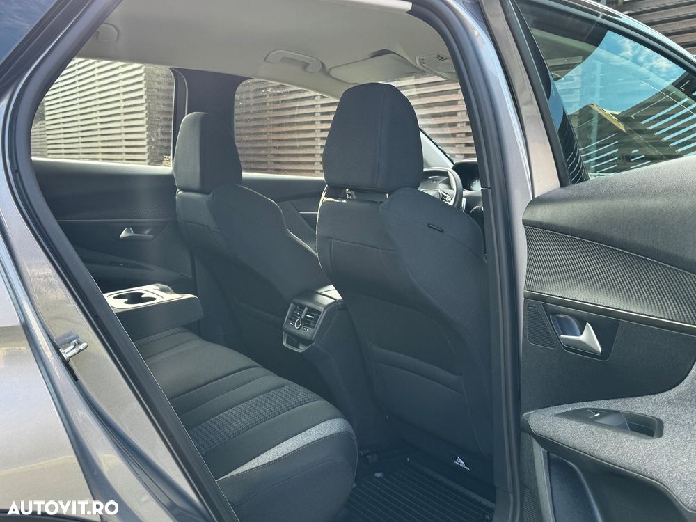 Peugeot 3008 1.5 BlueHDI 130 EAT8 Allure Pack - 22