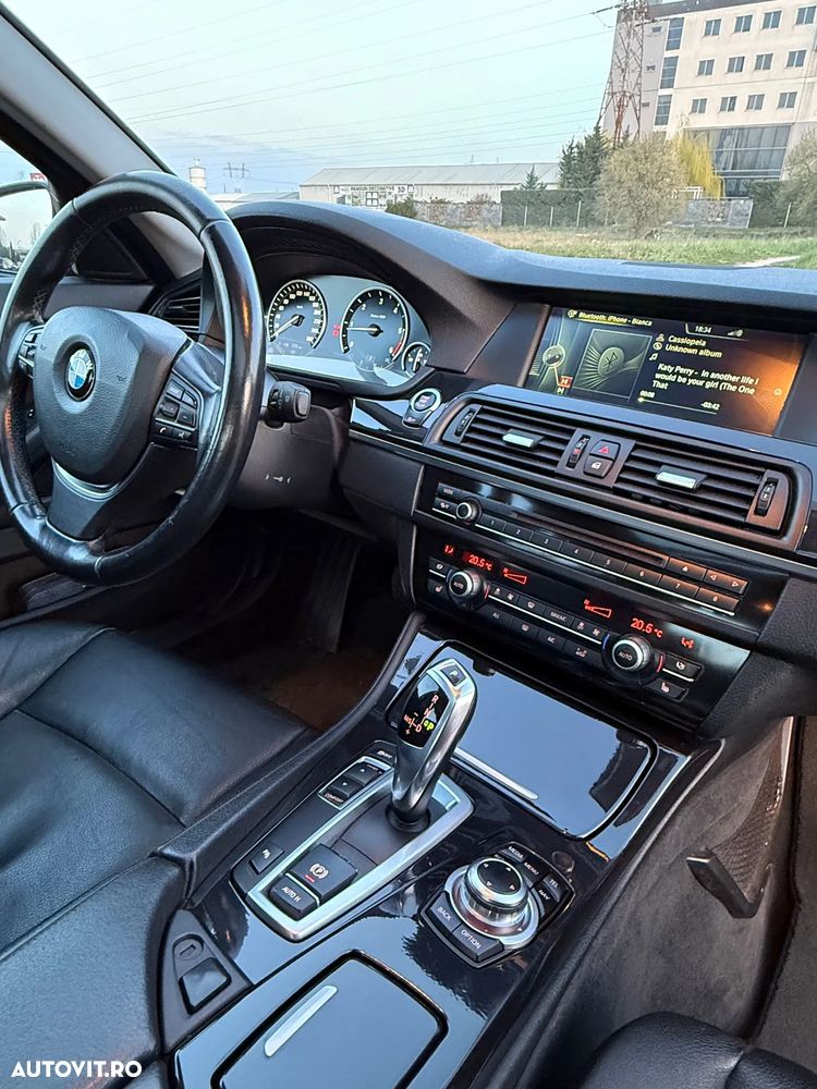 BMW Seria 5 520d Aut. - 12