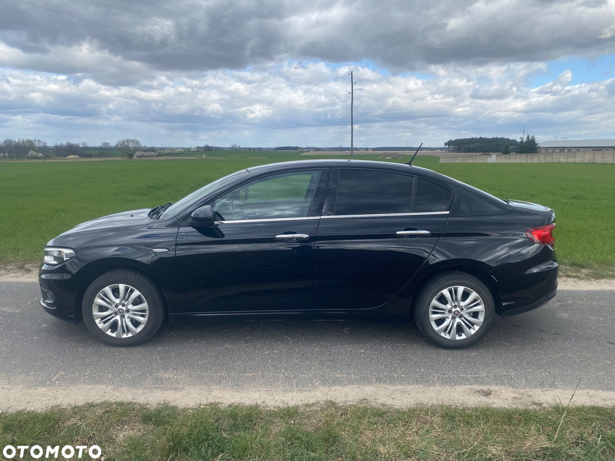 Fiat Tipo 1.6 MultiJet 16v Lounge - 4
