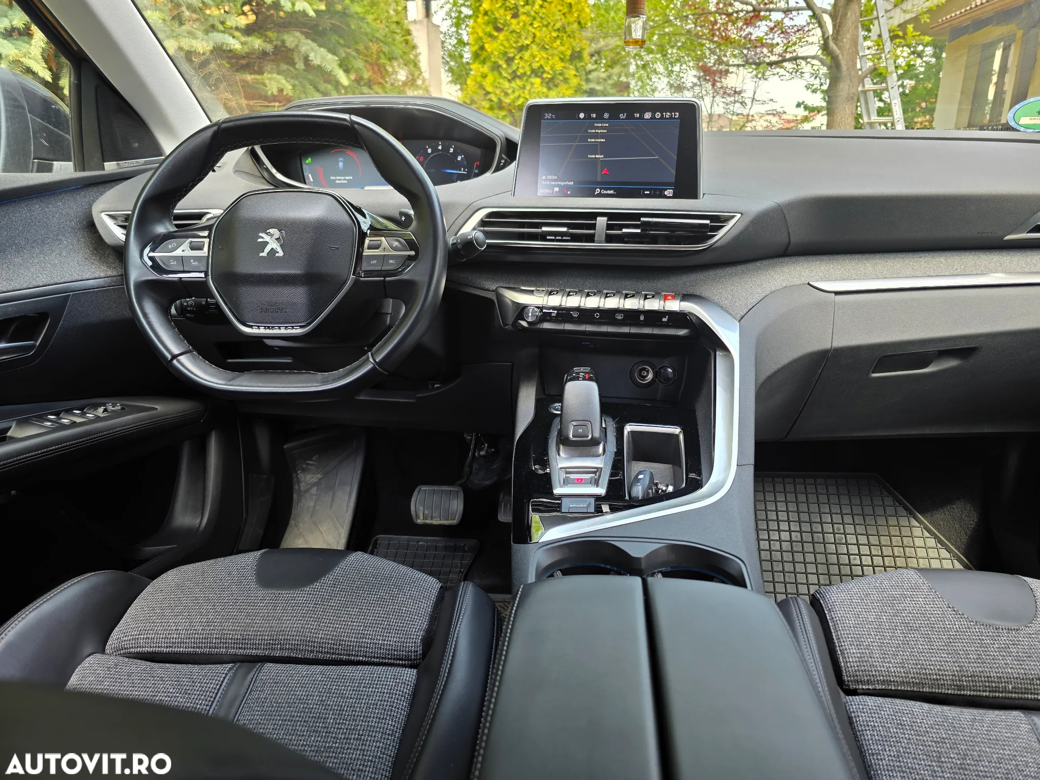 Peugeot 3008 PureTech 130 Stop & Start EAT6 Allure - 18