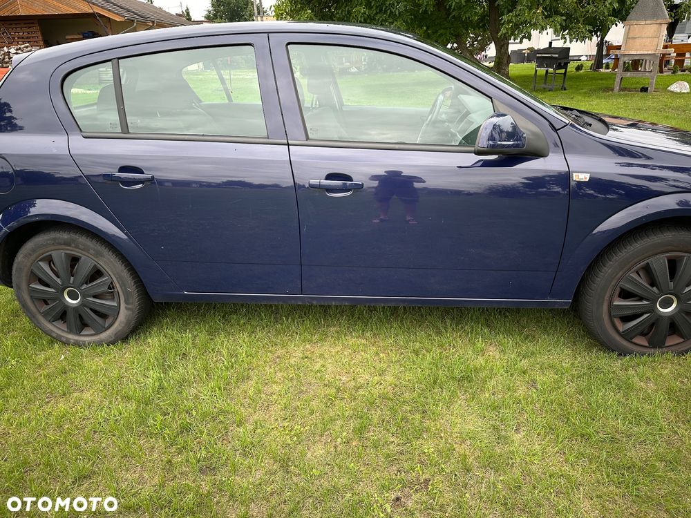 Opel Astra III 1.4 Enjoy - 3