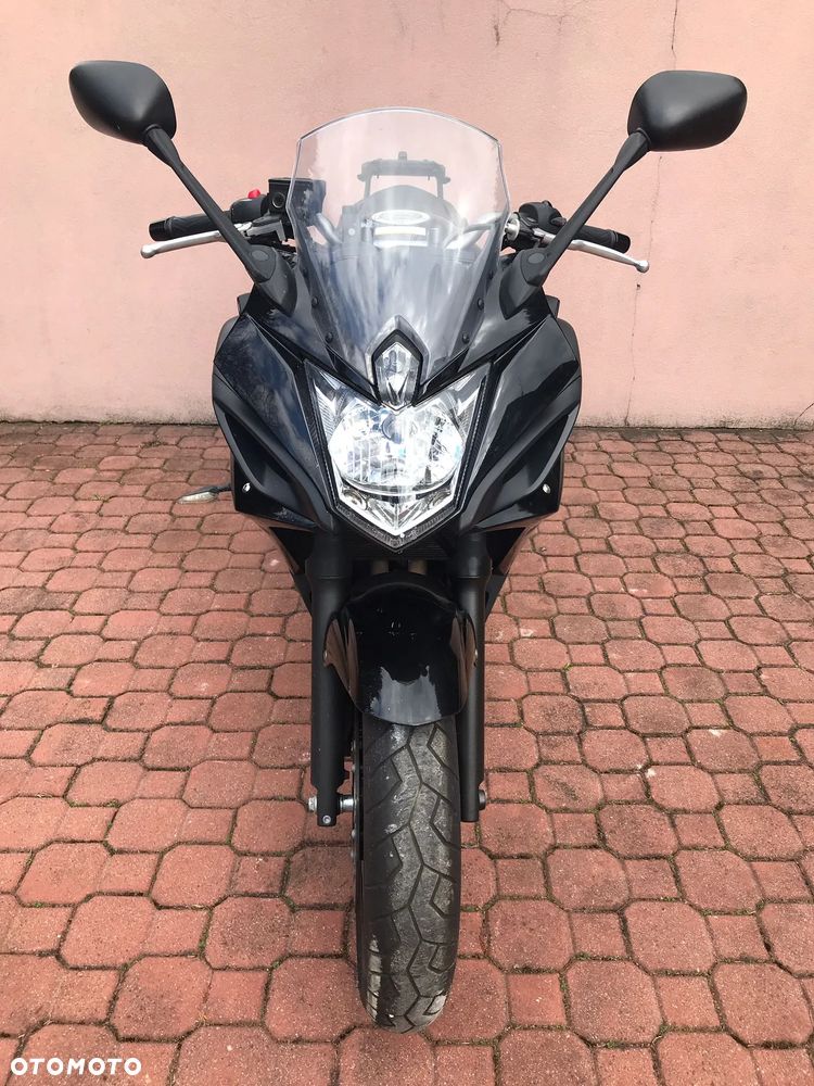 Yamaha XJ - 9