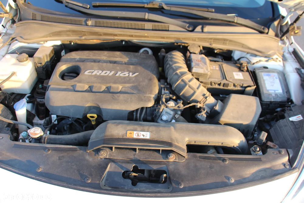 Hyundai i40 1.7 CRDi Comfort - 18