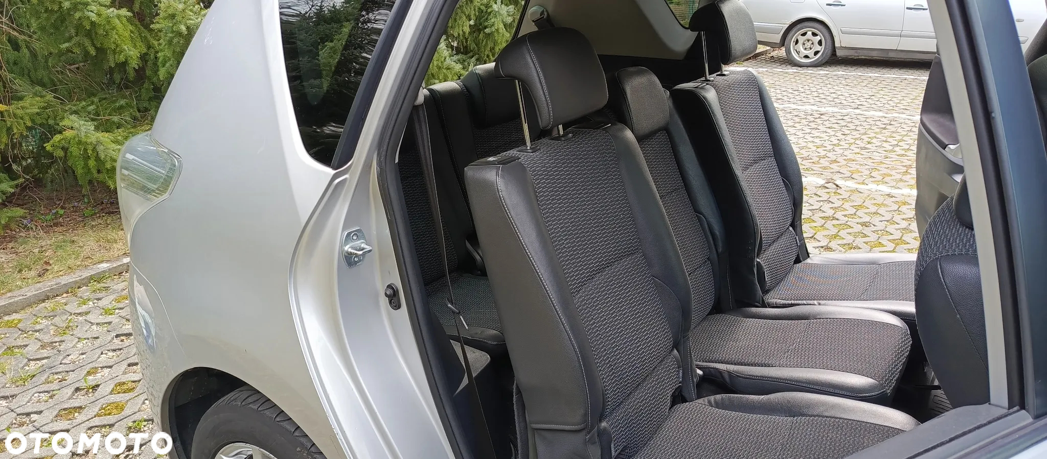 Toyota Verso 1.8 Prestige EU5 MS 7os - 12