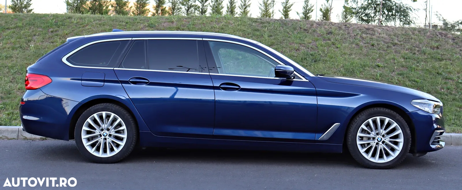 BMW Seria 5 525d AT - 7