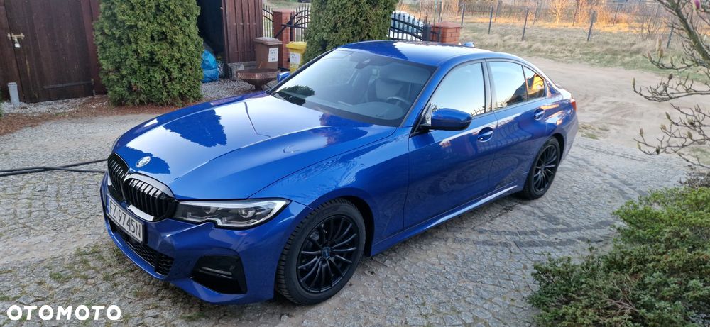 BMW Seria 3 318i M Sport - 13