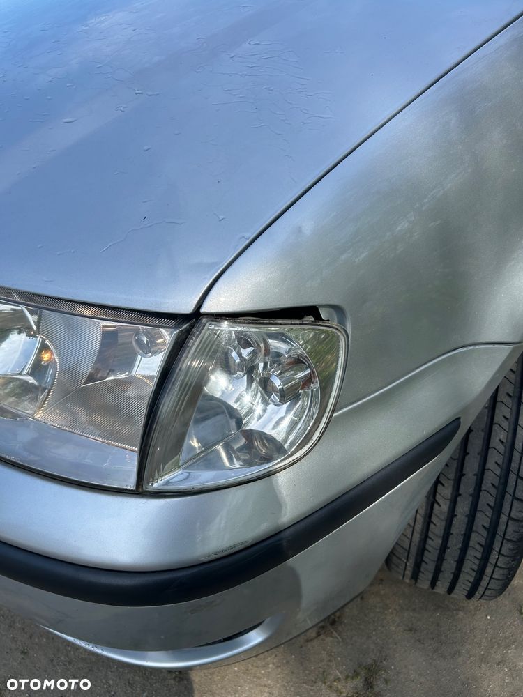 Volkswagen Polo 1.4 16V Comfortline - 13