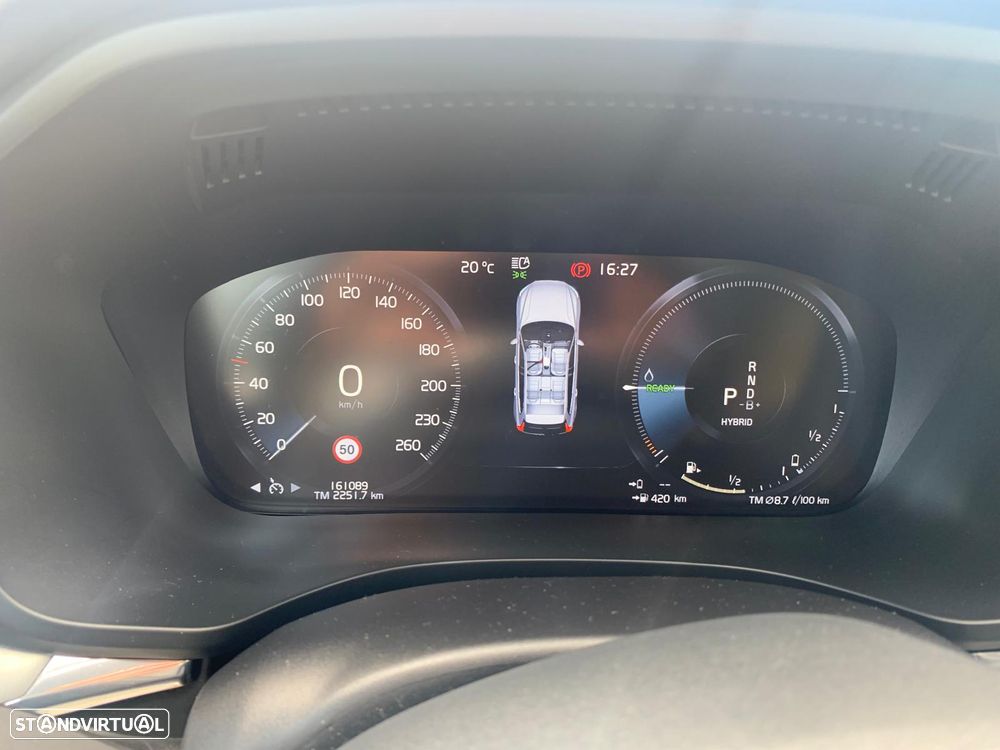 Volvo XC 60 T8 AWD Recharge Geartronic RDesign - 8