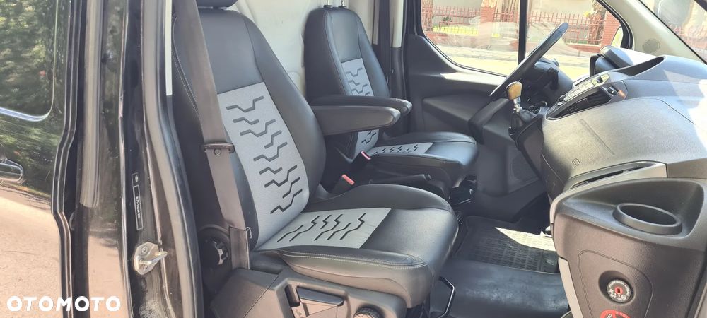 Ford Transit - 16
