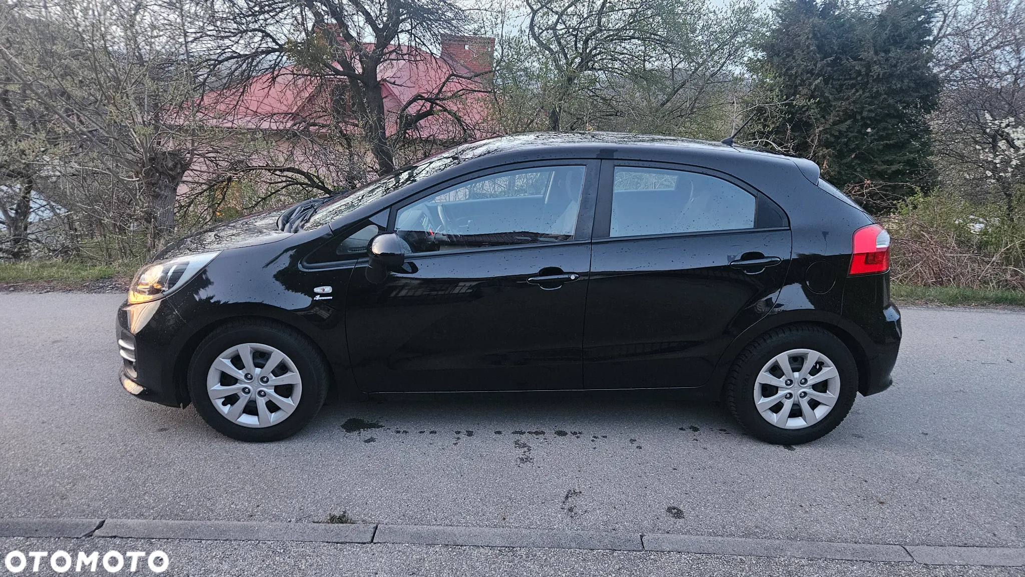 Kia Rio 1.2 Business Line - 24