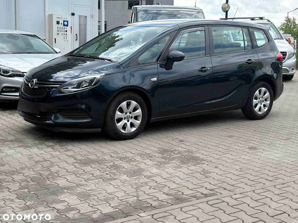 Opel Zafira - 2