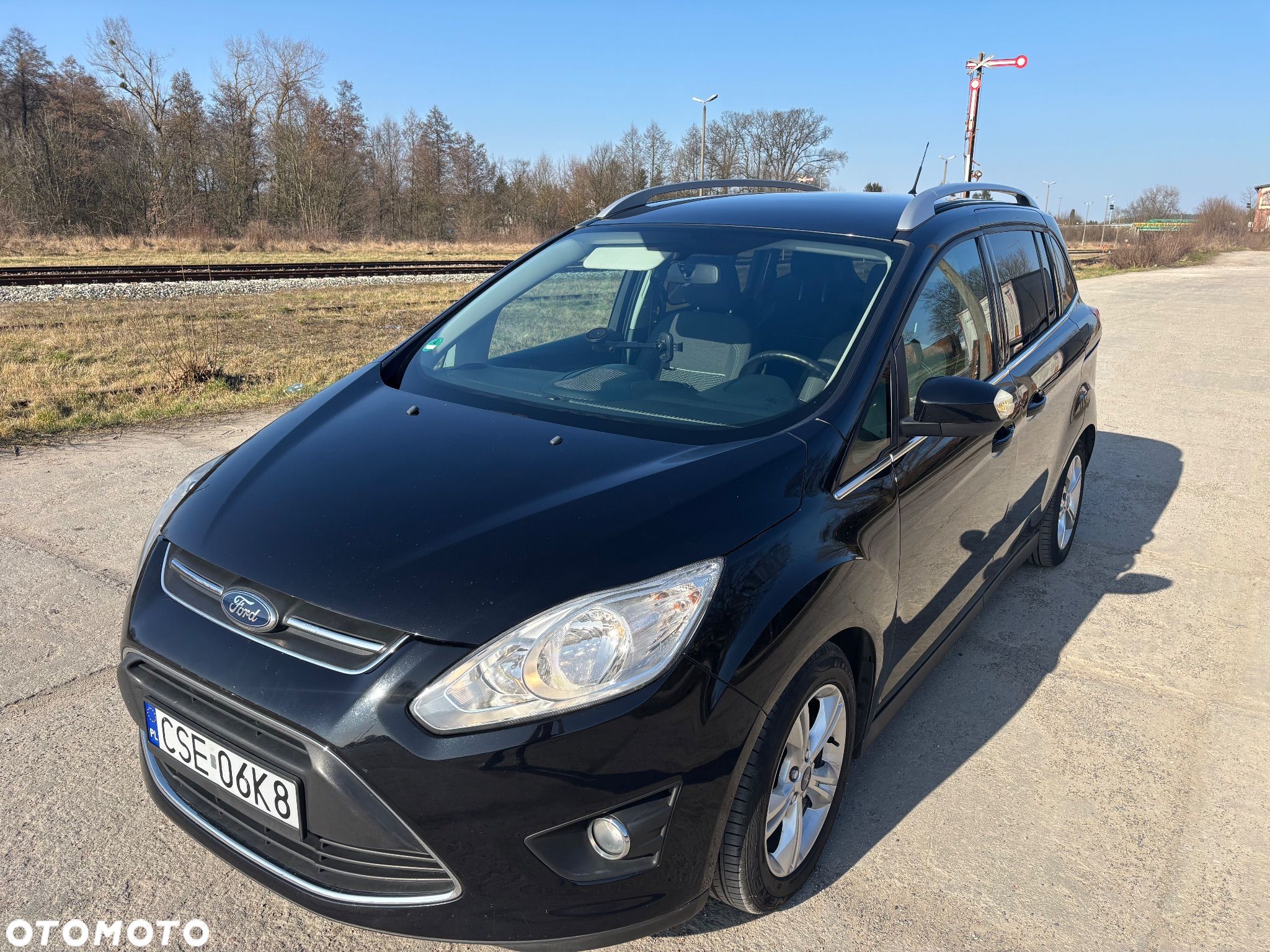 Ford Grand C-MAX - 1